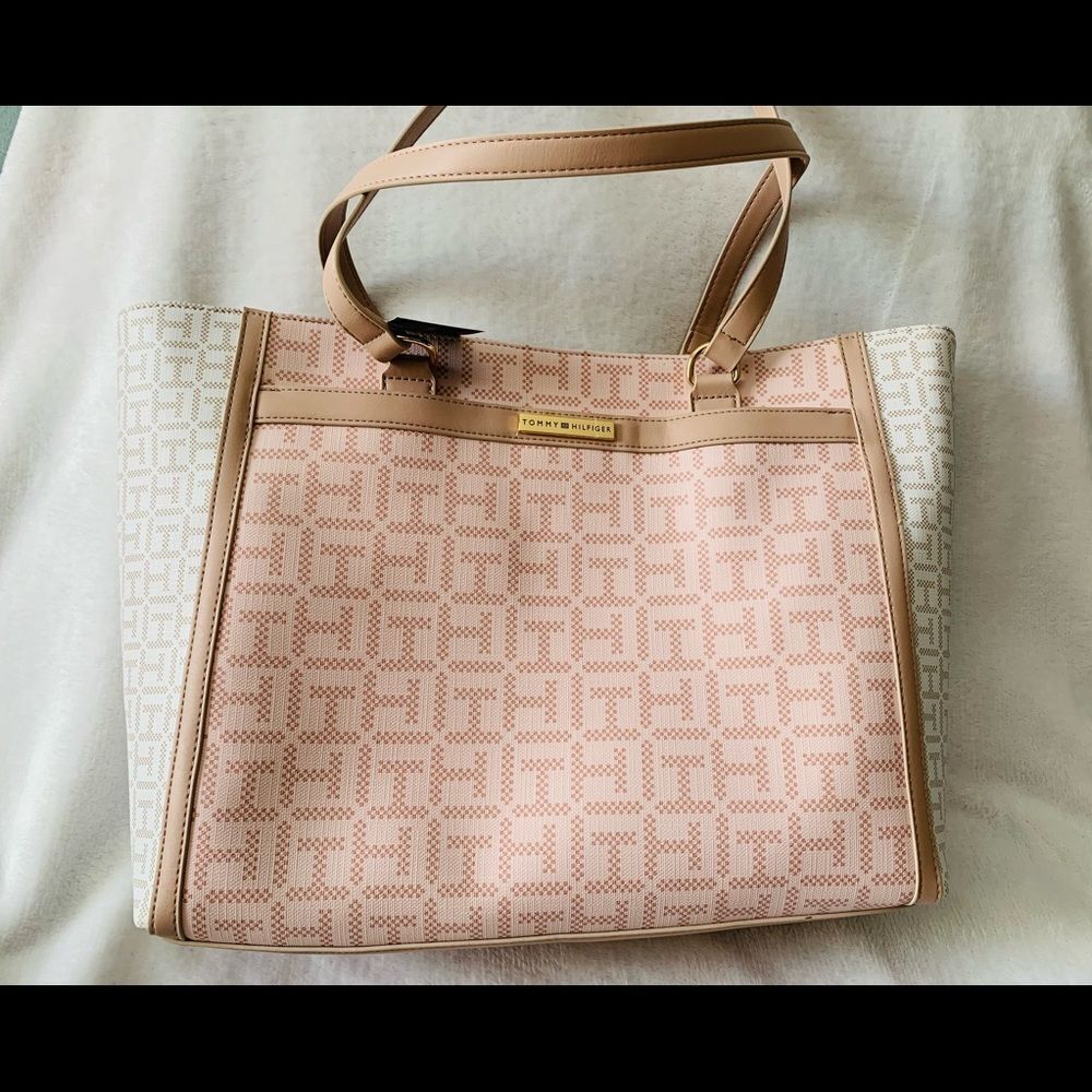 NEW TOMMY HILFIGER LARGE GEOMETRIC SHOULDER TOTE BAG